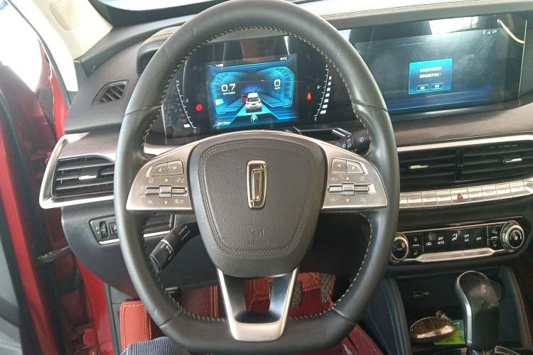 Used Bestune T77 2019 230 TID Automatic Luxury Version China VI Emission Standard Steering Wheel