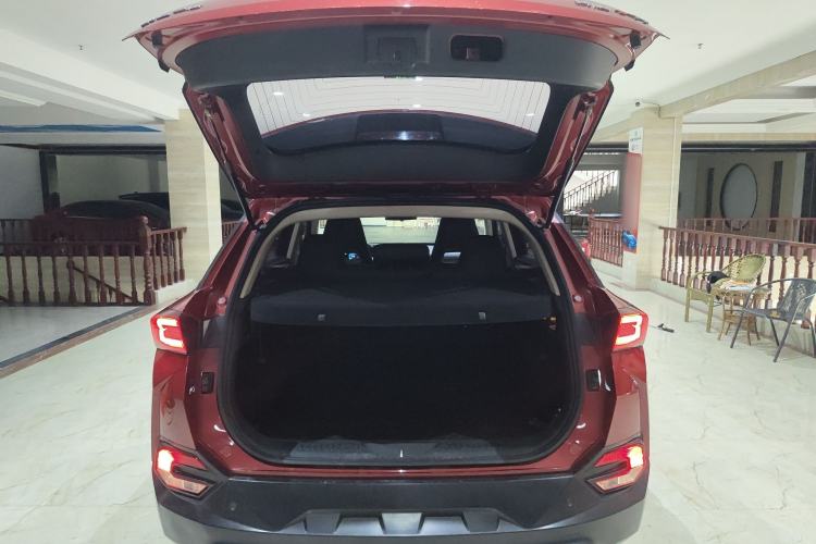 Used Bestune T77 2019 230 TID Automatic Luxury Version National V Trunk