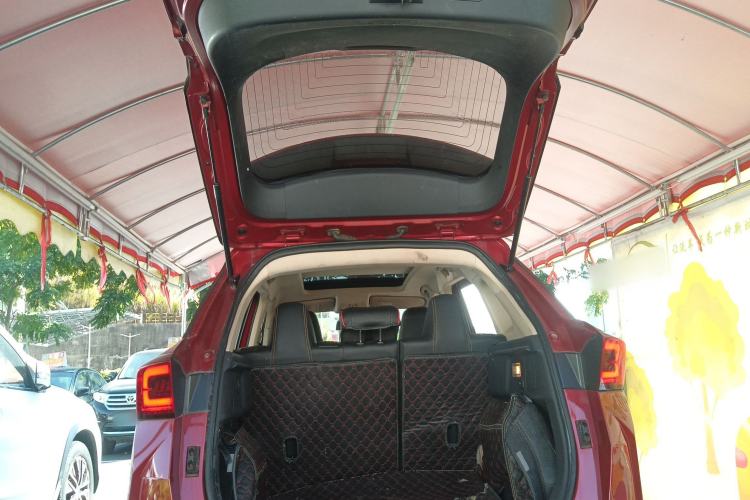 Used Bestune T77 2019 230 TID Automatic Luxury Version China VI Emission Standard Trunk