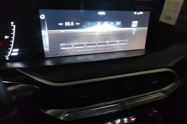 Used Bestune T77 2019 230 TID Automatic Prestige Version Rice Noodle Edition China V Audio And AC Panel