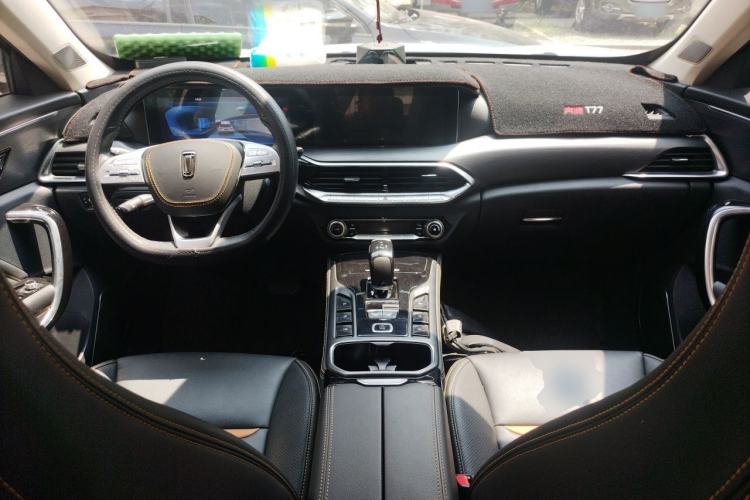 Used Bestune T77 2019 230 TID Automatic Prestige Version China V Center Console