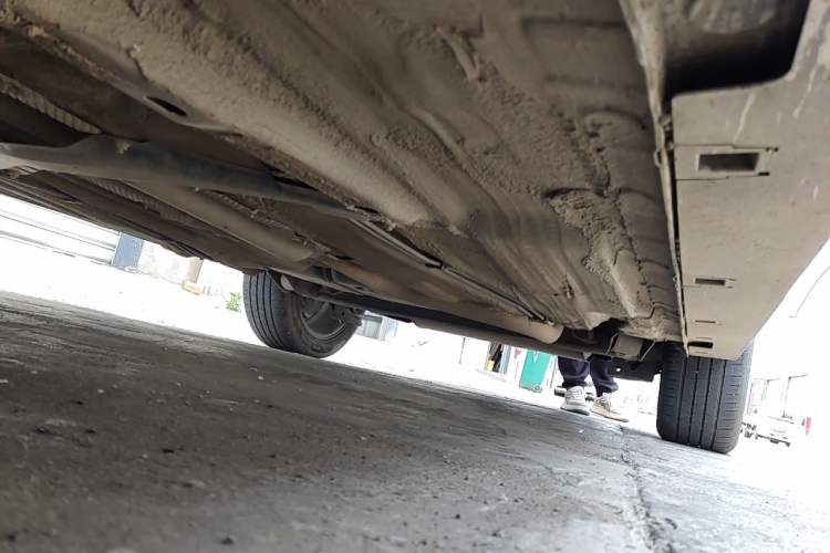 Used Bestune T77 2019 230 TID Automatic Luxury Version China VI Emission Standard Chassis Front Left