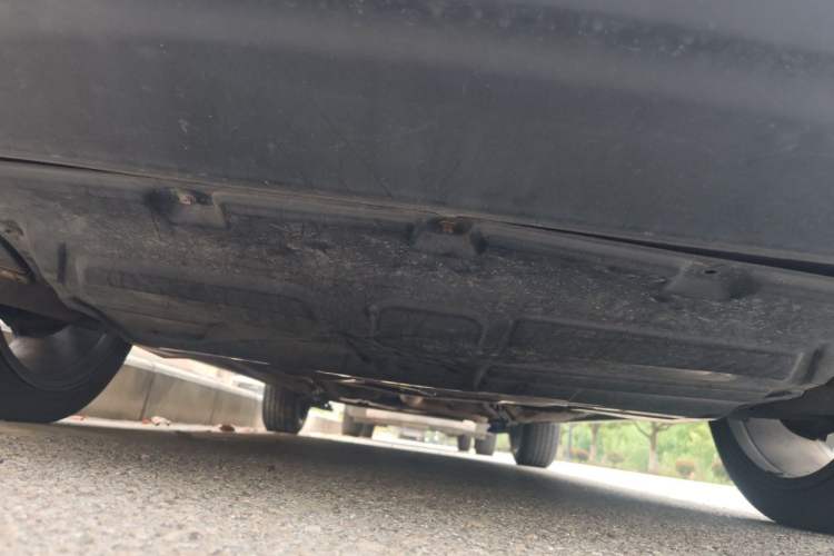 Used Bestune T77 2019 230 TID Automatic Prestige Version China V Emission Standard Chassis Front