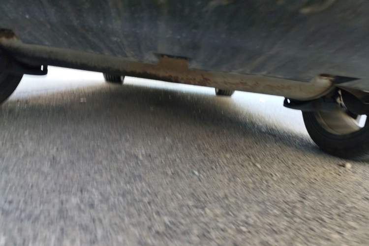 Used Bestune T77 2019 230 TID Automatic Prestige Version China VI Emission Standard Chassis Rear