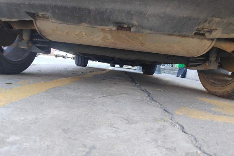 Used Bestune T77 2019 230 TID Automatic Prestige Version China V Emission Standard Chassis Rear