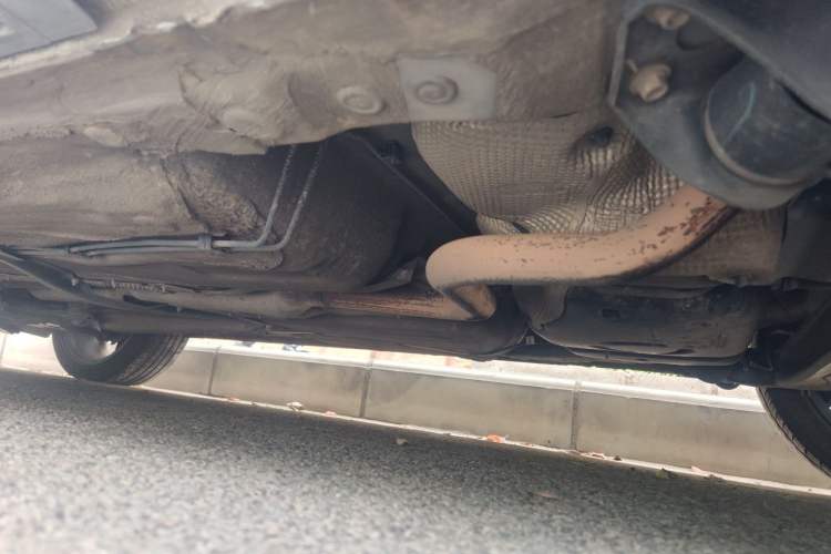 Used Bestune T77 2019 230 TID Automatic Prestige Version China V Emission Standard Chassis Rear Left