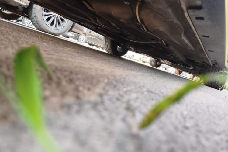 Used Bestune T77 2019 230 TID Automatic Prestige Version China V Emission Standard Chassis Rear Right