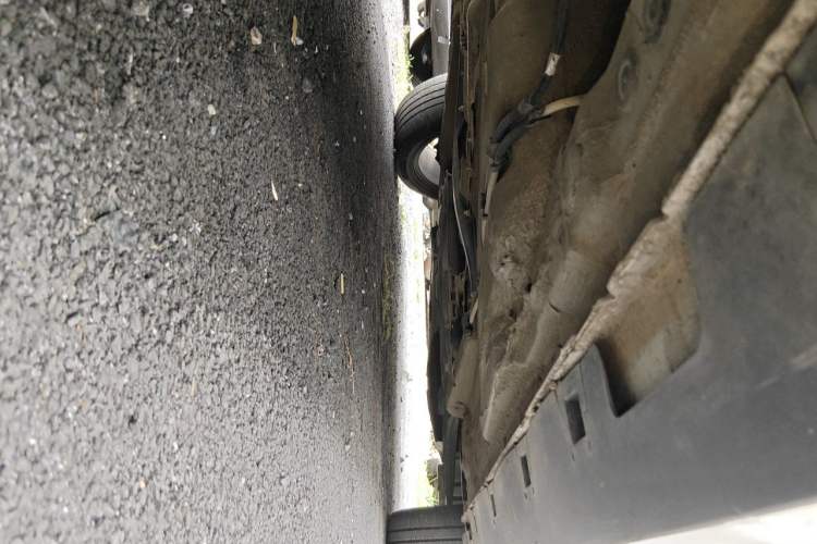 Used Bestune T77 2019 230 TID Automatic Luxury Version China VI Emission Standard Chassis Rear Right