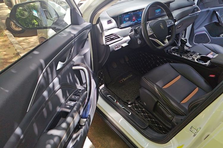 Used Bestune T77 2019 230 TID Manual Luxury Version China VI Driver Seat