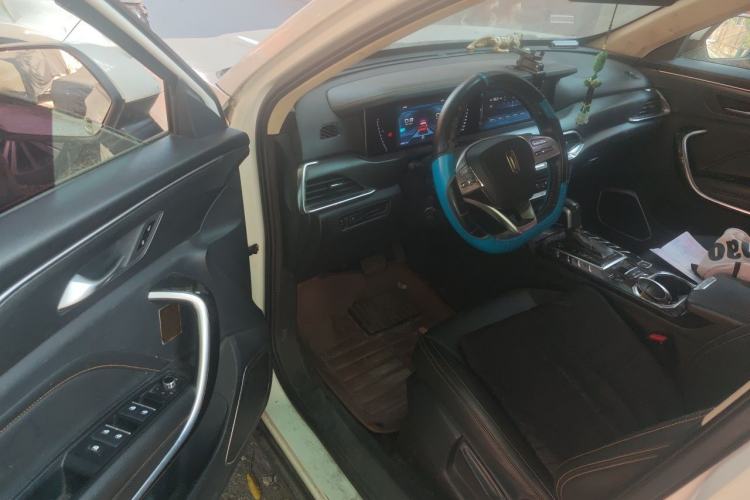 Used Bestune T77 2019 230 TID Automatic Luxury Version National V Driver Seat