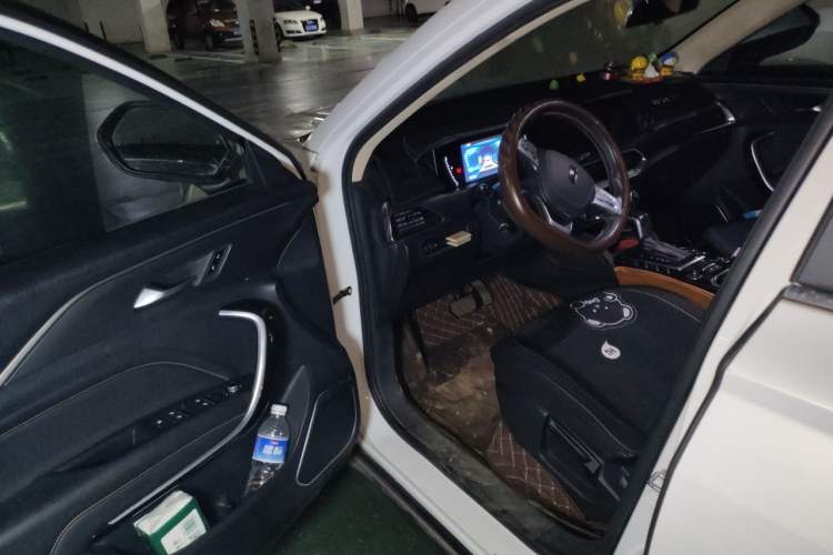Used Bestune T77 2019 230 TID Automatic Luxury Version National V Driver Seat