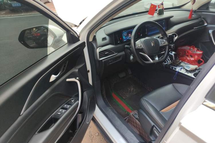 Used Bestune T77 2019 230 TID Automatic Prestige Version China VI Emission Standard Driver Seat