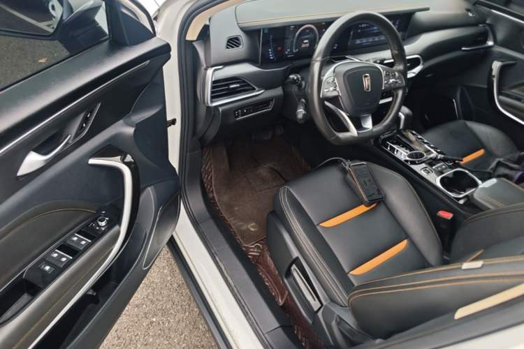 Used Bestune T77 2019 230 TID Automatic Luxury Version China VI Emission Standard Driver Seat