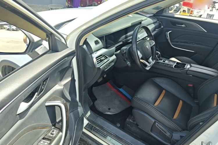Used Bestune T77 2019 230 TID Automatic Prestige Version China V Emission Standard Driver Seat