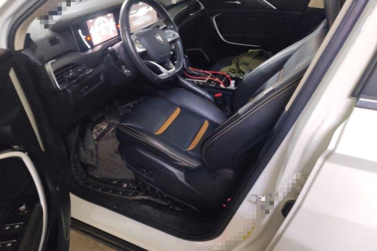 Used Bestune T77 2019 230 TID Automatic Prestige Version Rice Noodle Edition China V Driver Seat