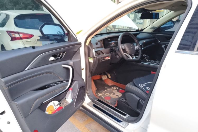 Used Bestune T77 2019 230 TID Automatic Prestige Version China V Emission Standard Driver Seat