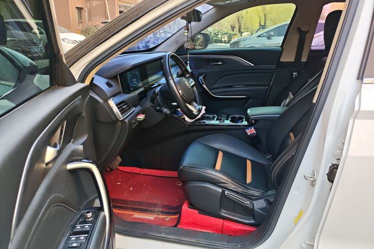 Used Bestune T77 2019 230 TID Automatic Luxury Version China VI Emission Standard Driver Seat