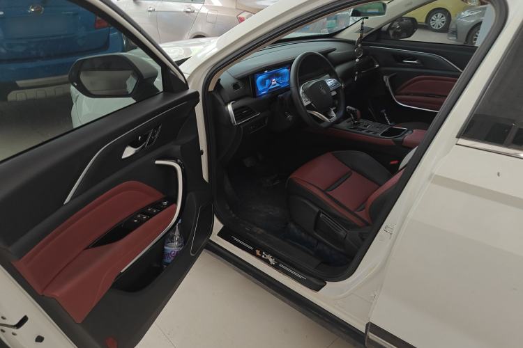 Used Bestune T77 2019 230 TID Automatic Prestige Version China V Emission Standard Driver Seat
