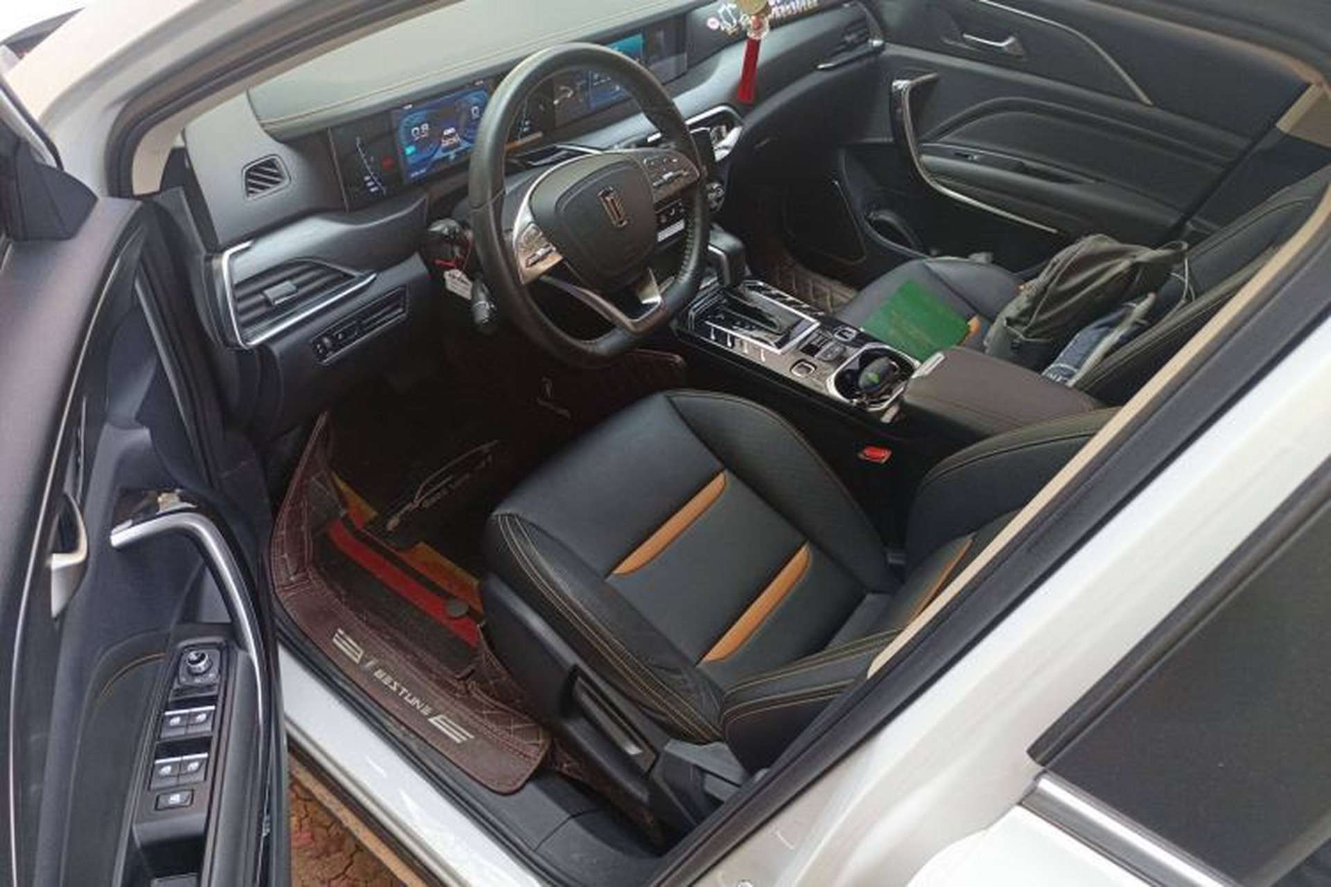 Used Bestune T77 2019 230 TID Automatic Luxury Version China VI Emission Standard Driver Seat