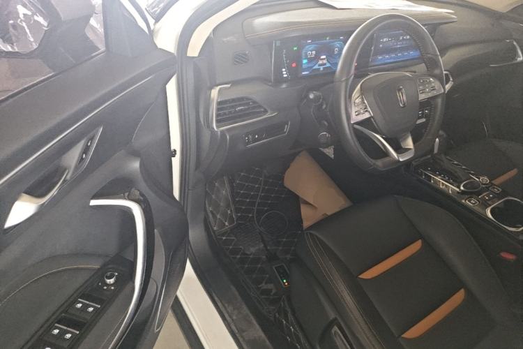 Used Bestune T77 2019 230 TID Automatic Luxury Version China VI Emission Standard Driver Seat
