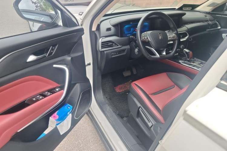 Used Bestune T77 2019 230 TID Automatic Prestige Version China V Emission Standard Driver Seat