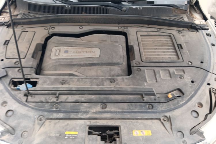 Used Bestune T77 2019 230 TID Automatic Prestige Version China VI Emission Standard Engine Bay