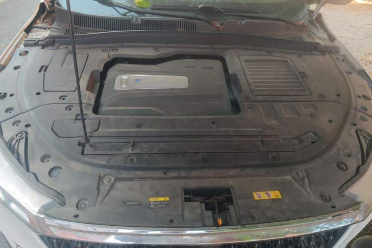 Used Bestune T77 2019 230 TID Automatic Luxury Version National V Engine Bay