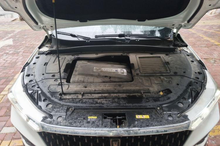 Used Bestune T77 2019 230 TID Automatic Luxury Version China VI Emission Standard Engine Bay