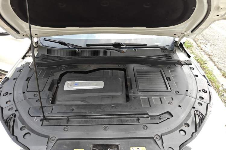 Used Bestune T77 2019 230 TID Automatic Luxury Version National V Engine Bay