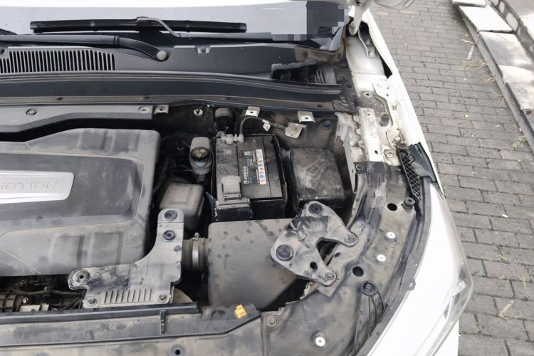 Used Bestune T77 2019 230 TID Automatic Luxury Version China VI Emission Standard Engine Bay Left