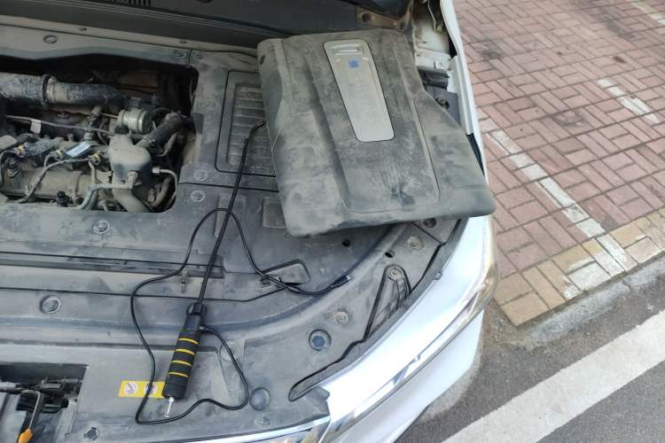 Used Bestune T77 2019 230 TID Automatic Prestige Version China VI Emission Standard Engine Bay Left