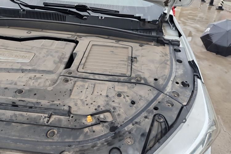 Used Bestune T77 2019 230 TID Automatic Luxury Version China VI Emission Standard Engine Bay Left