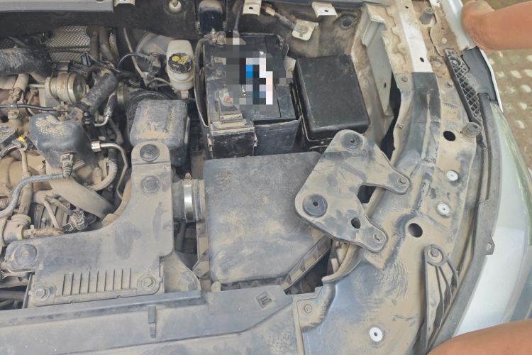 Used Bestune T77 2019 230 TID Automatic Luxury Version National V Engine Bay Left