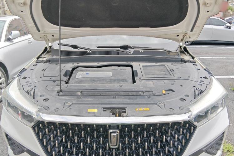 Used Bestune T77 2019 230 TID Automatic Luxury Version China VI Emission Standard Engine Bay