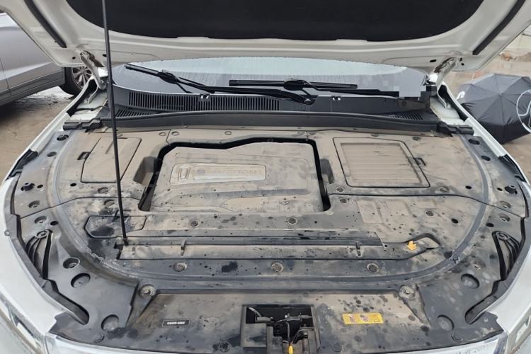 Used Bestune T77 2019 230 TID Automatic Luxury Version China VI Emission Standard Engine Bay