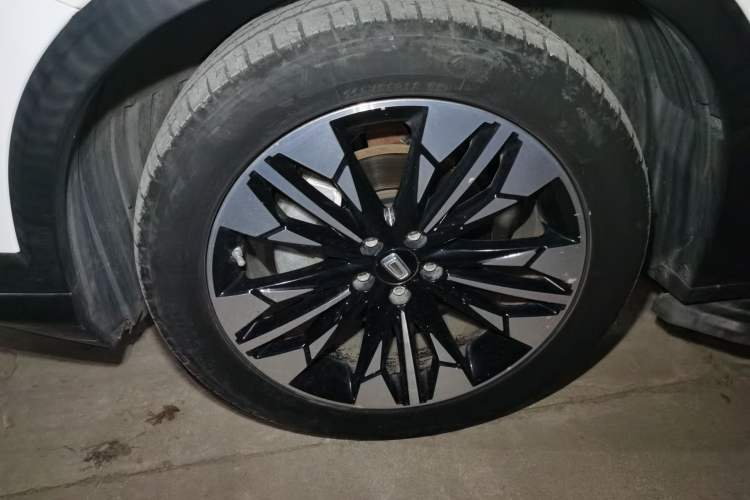 Used Bestune T77 2019 230 TID Automatic Luxury Version China VI Emission Standard Exterior 1