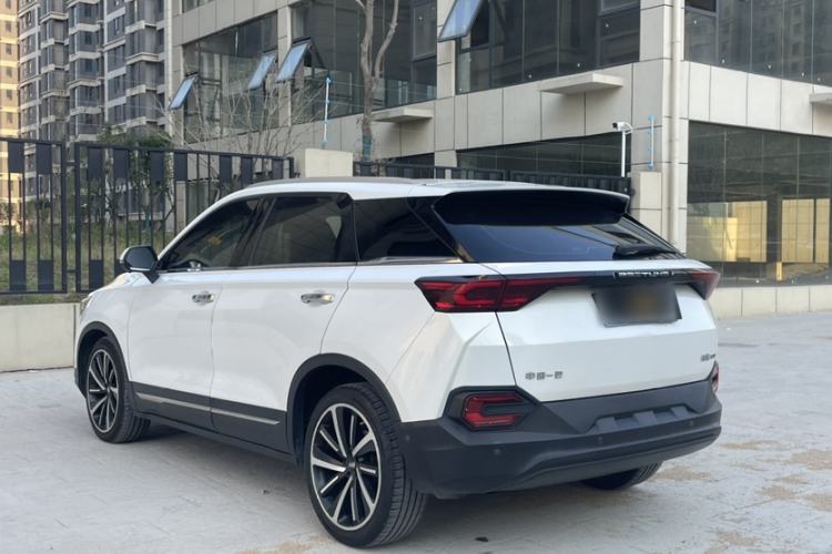 Used Bestune T77 2019 230 TID Automatic Prestige Version China V Exterior 5
