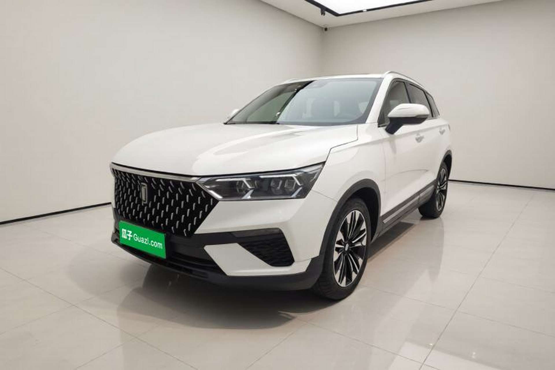 Used Bestune T77 2019 230 TID Automatic Luxury Version China VI Emission Standard Front Left 45 Deg