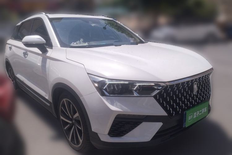 Used Bestune T77 2019 230 TID Automatic Prestige Version China V Emission Standard Front Right 45 Deg