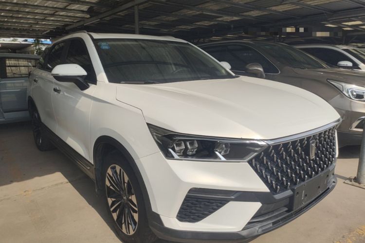 Used Bestune T77 2019 Facelift 230 TID Automatic Luxury Version China V Emission Standard Front Right 45 Deg