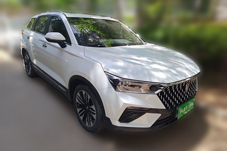 Used Bestune T77 2019 230 TID Manual Luxury Version China VI Front Right 45 Deg