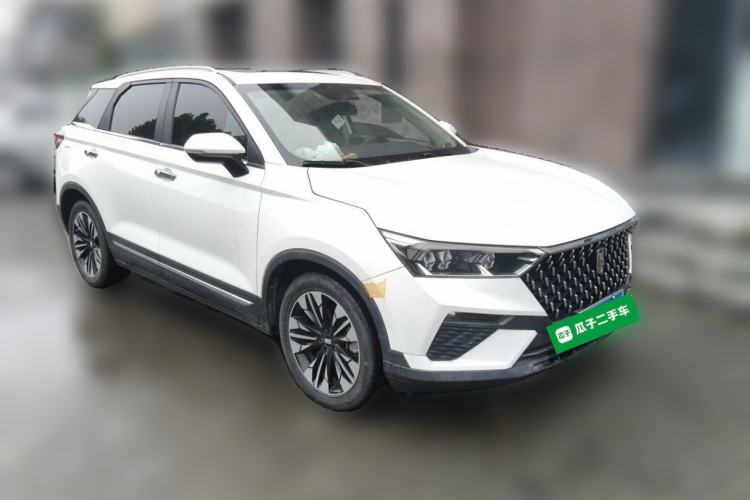 Used Bestune T77 2019 230 TID Automatic Luxury Version China VI Emission Standard Front Right 45 Deg