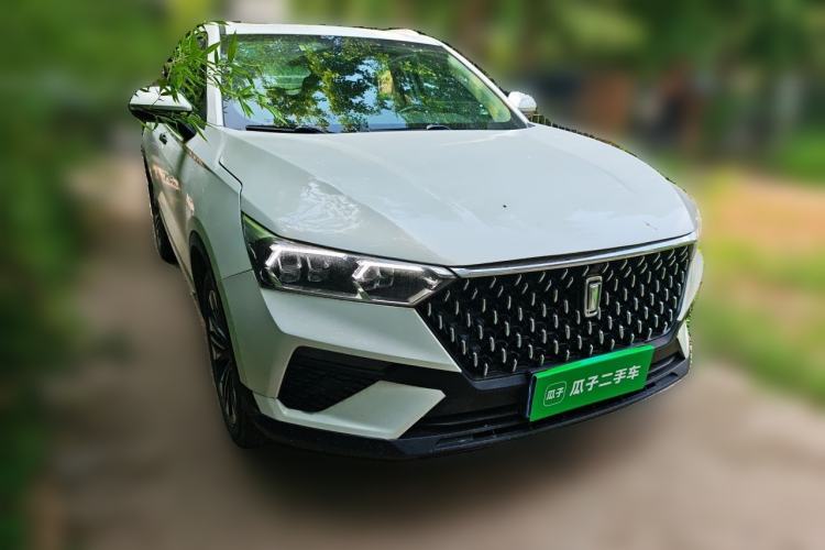Used Bestune T77 2019 230 TID Automatic Luxury Version China VI Emission Standard Front Right 45 Deg
