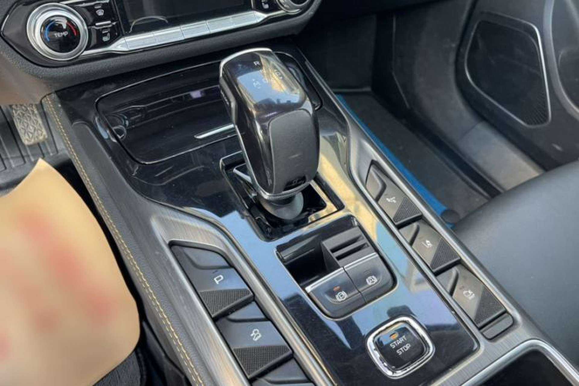 Used Bestune T77 2019 230 TID Automatic Prestige Version China V Gear Lever