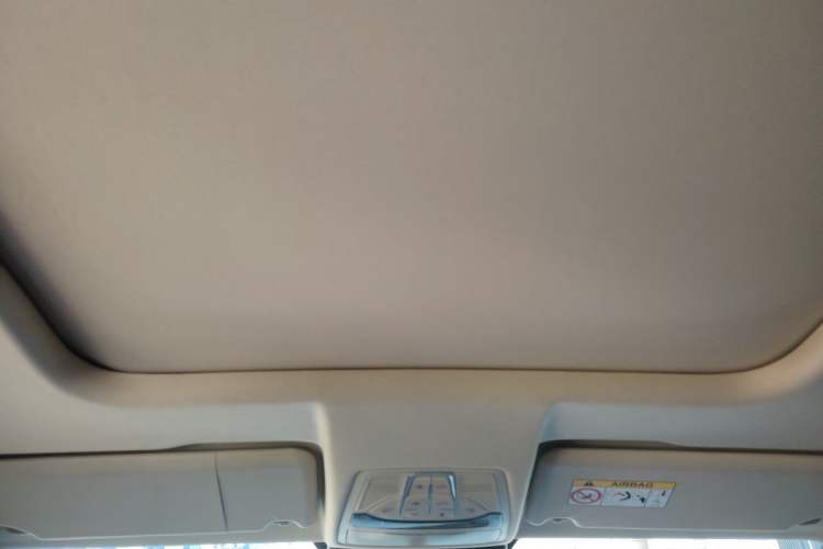 Used Bestune T77 2019 230 TID Automatic Prestige Version China V Emission Standard Headliner