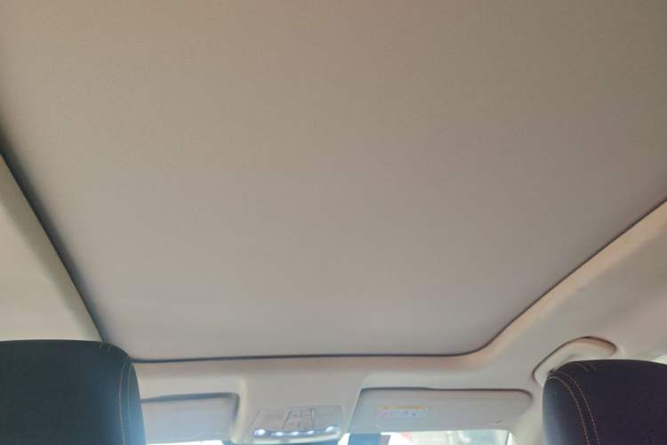 Used Bestune T77 2019 230 TID Automatic Prestige Version China V Emission Standard Headliner