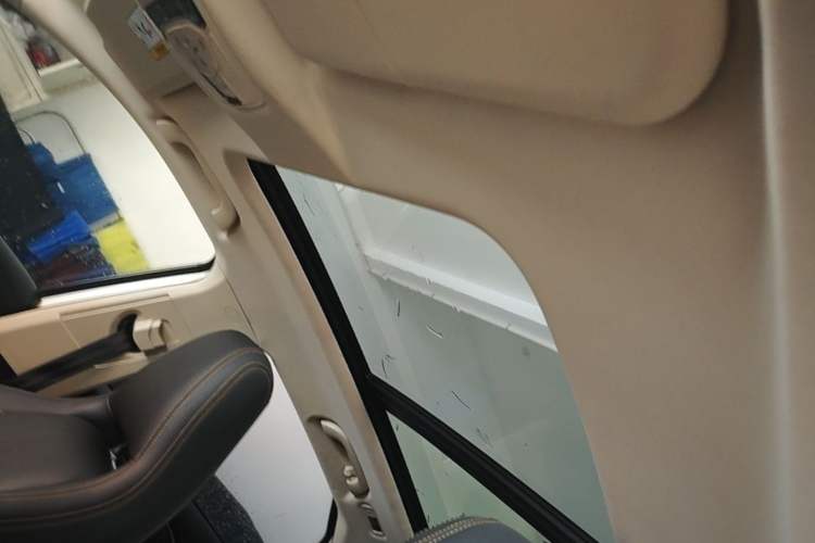 Used Bestune T77 2019 230 TID Automatic Luxury Version National V Headliner