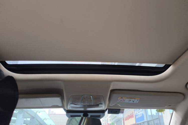 Used Bestune T77 2019 230 TID Automatic Prestige Version China V Emission Standard Headliner