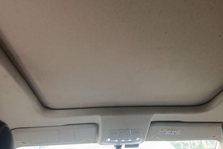 Used Bestune T77 2019 Facelift 230 TID Automatic Luxury Version China V Emission Standard Headliner