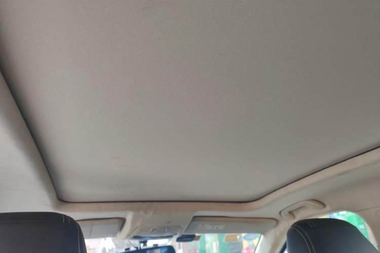 Used Bestune T77 2019 230 TID Automatic Prestige Version China V Emission Standard Headliner